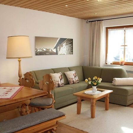Ferienwohnung Regina Garmisch-Partenkirchen Exterior foto